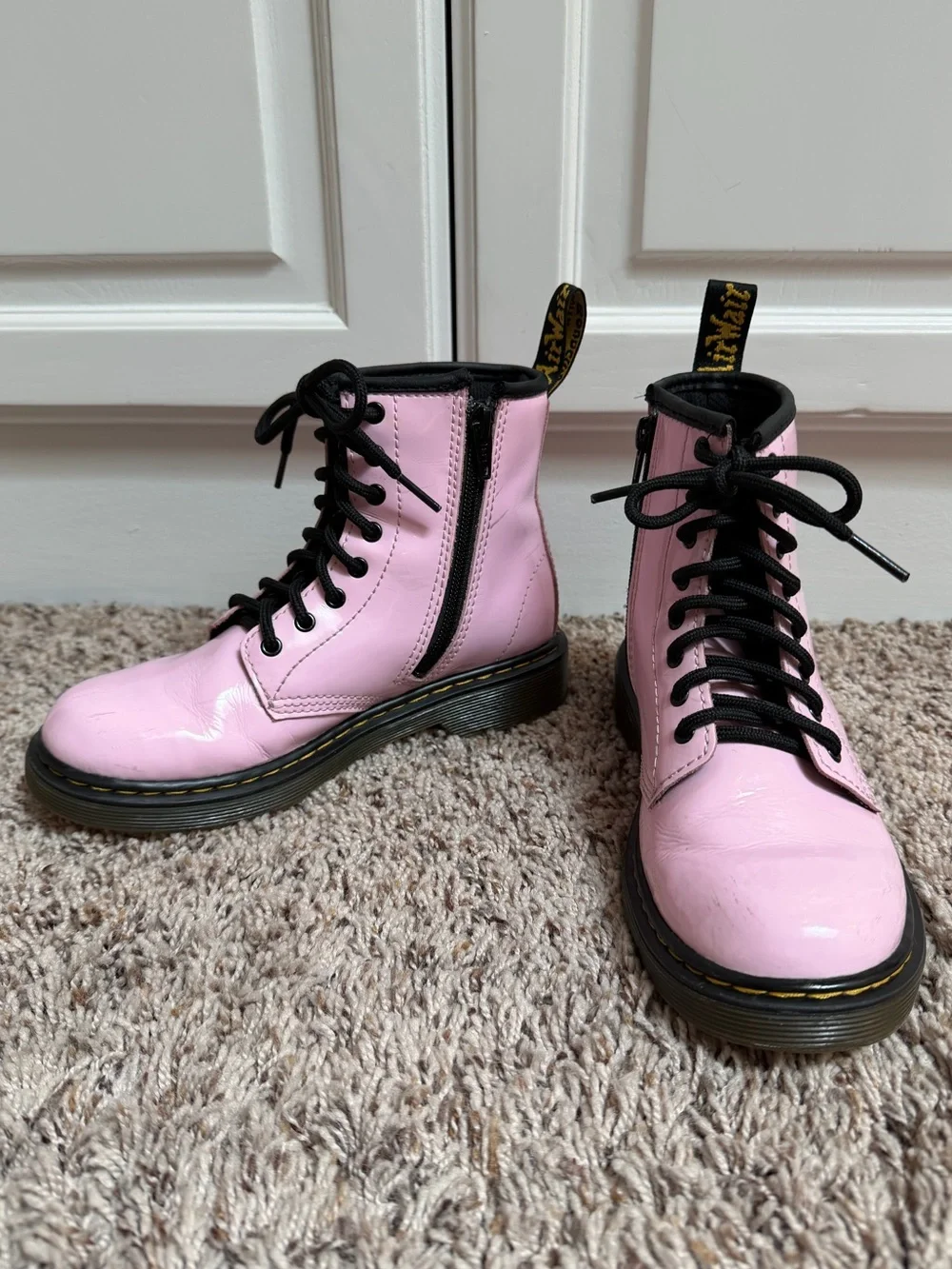 Dr. Martens Kids 1460 Patent Leather Lace Up Boots Pale Pink Size 2